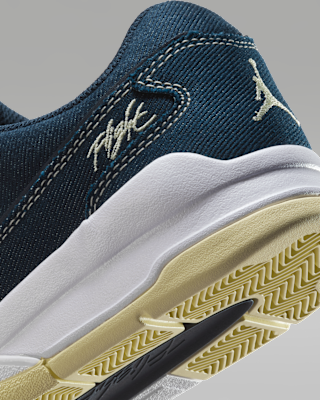 NIKE公式】ジョーダン フライト コート ウィメンズシューズ.オンライン